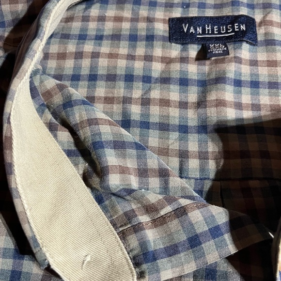 VAN HEUSEN (2X) MULTICOLORED PLAID BUTTON DOWN LONG SLEEVE PREOWNED SHIRT - Picture 6 of 9